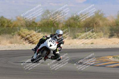 media/Nov-05-2022-SoCal Trackdays (Sat) [[f8d9b725ab]]/Turn 2 (1120am)/